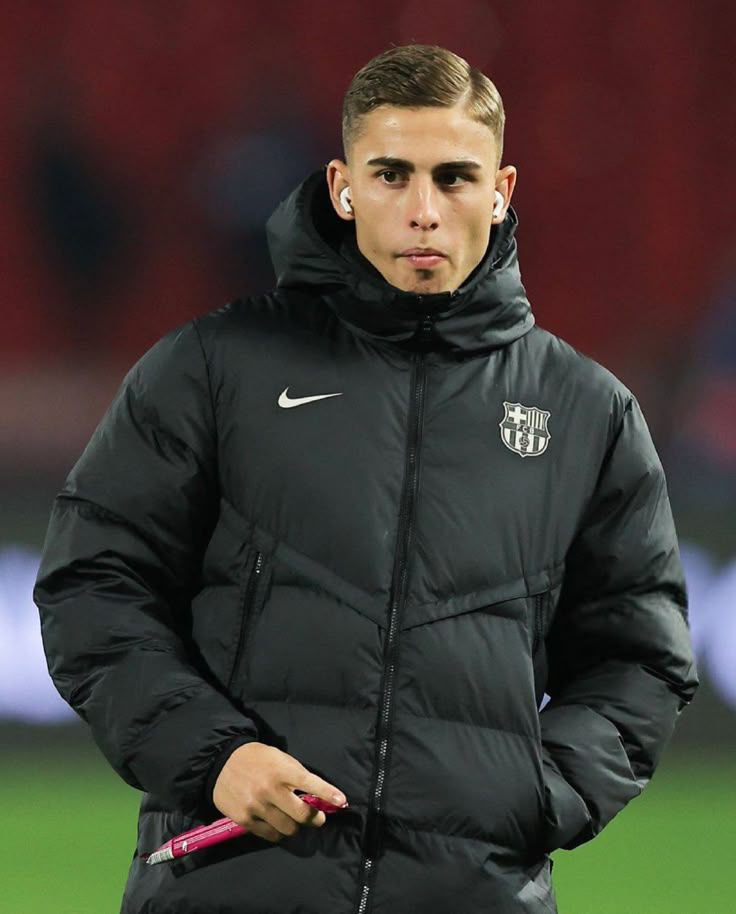 بازیکن ماه زیر ۲۳ سال لالیگا ۲۰۲۵ بازیکن ماه زیر ۲۳ سال لالیگا ۲۰۲۵