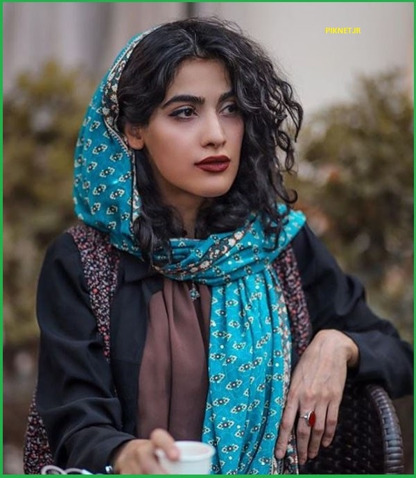 Rihanna Razi wallpaper for your phone Rihanna Razi wallpaper for your phone