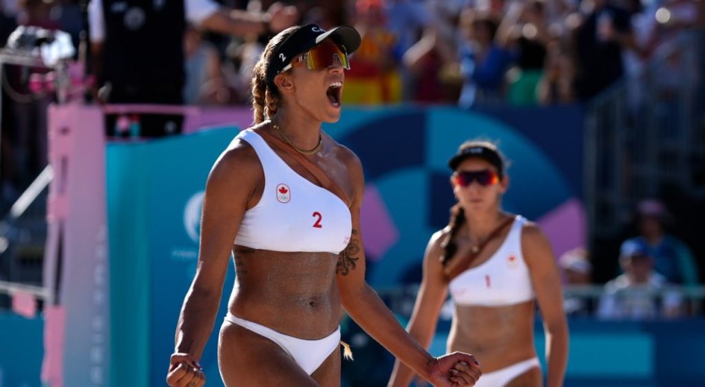 ورزش ساحلی زنان