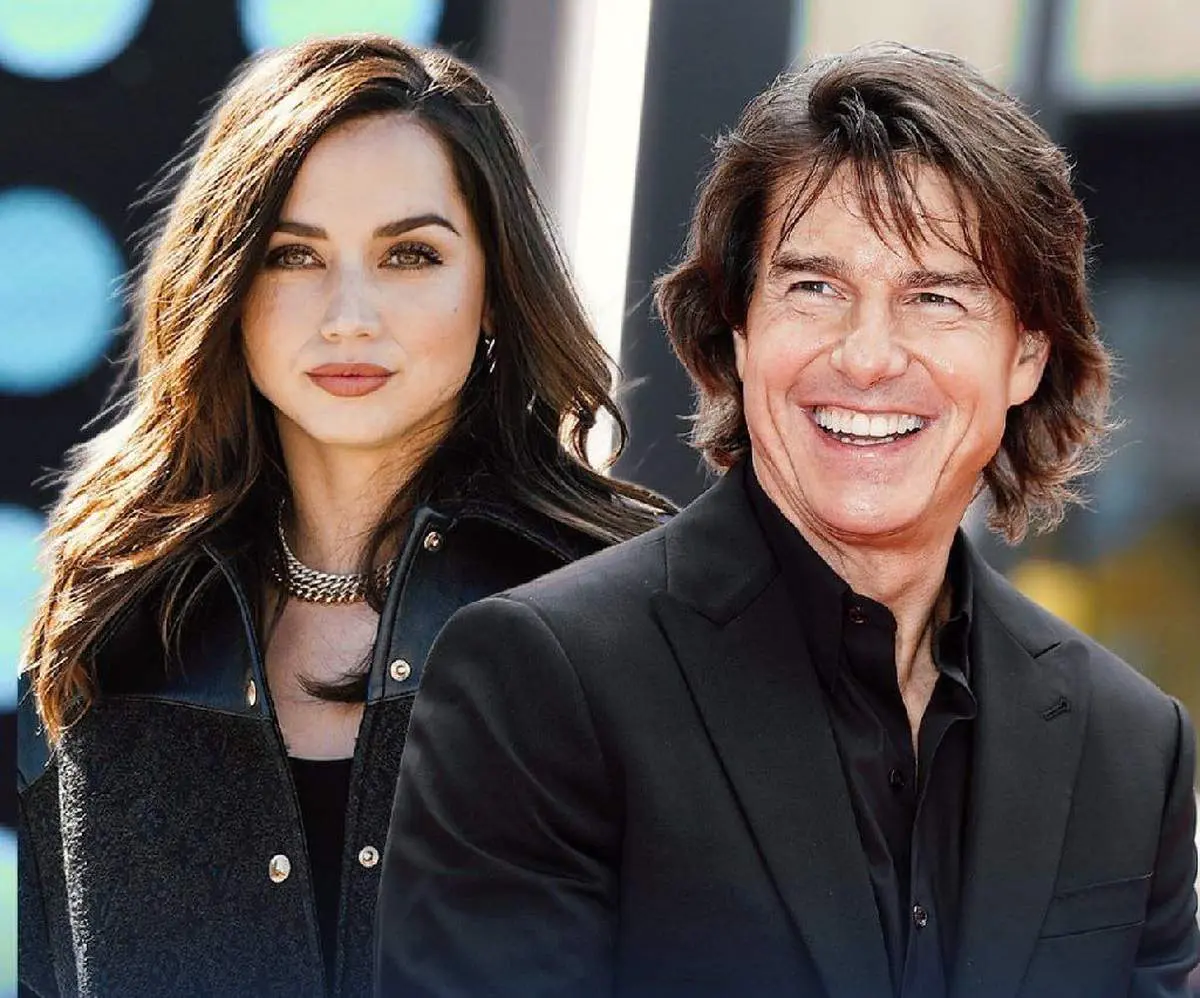 تام کروز و آنا د آرماس عشقی بین کهکشان‌ها