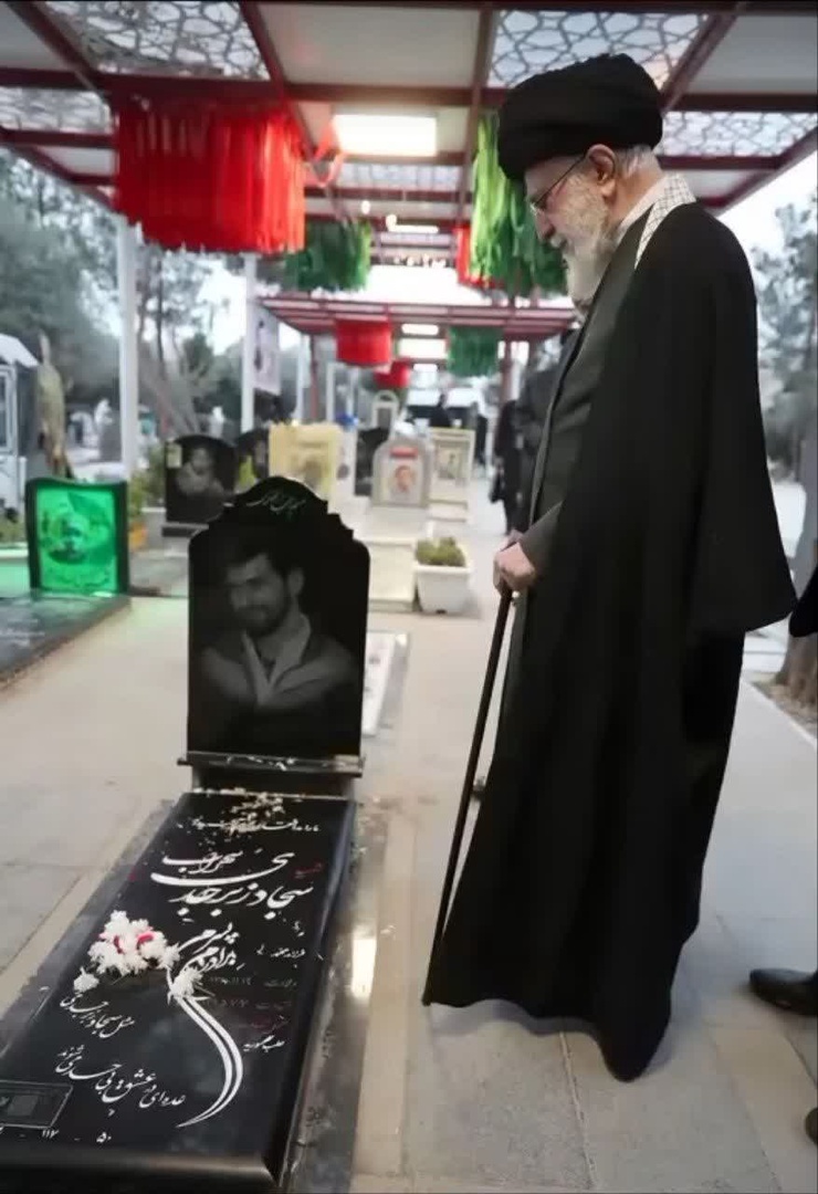 عکس مزار شهید سجاد زبرجدی