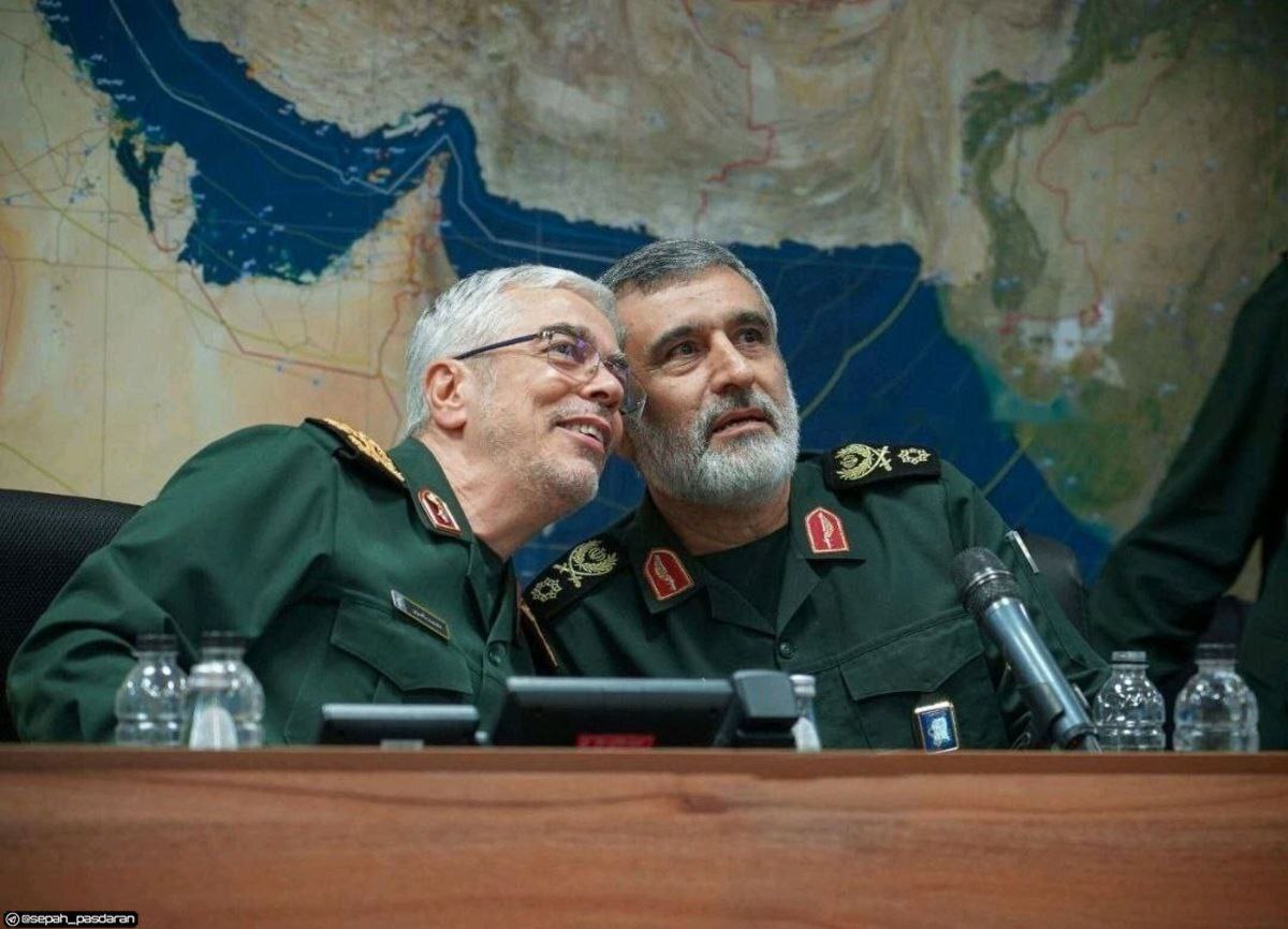 عکس سردار حاجیزاده و باقری عکس سردار حاجیزاده و باقری