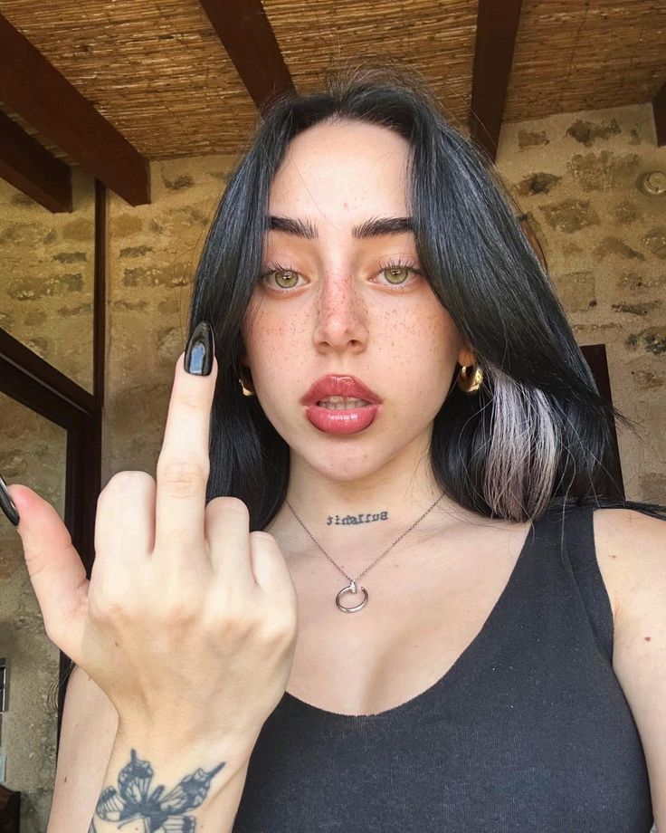 سکس نیکی نیکول