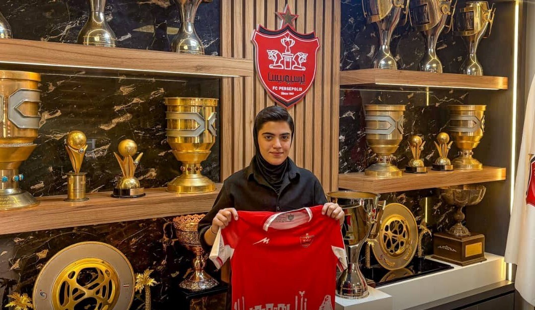 سمانه قمری والپیپر 