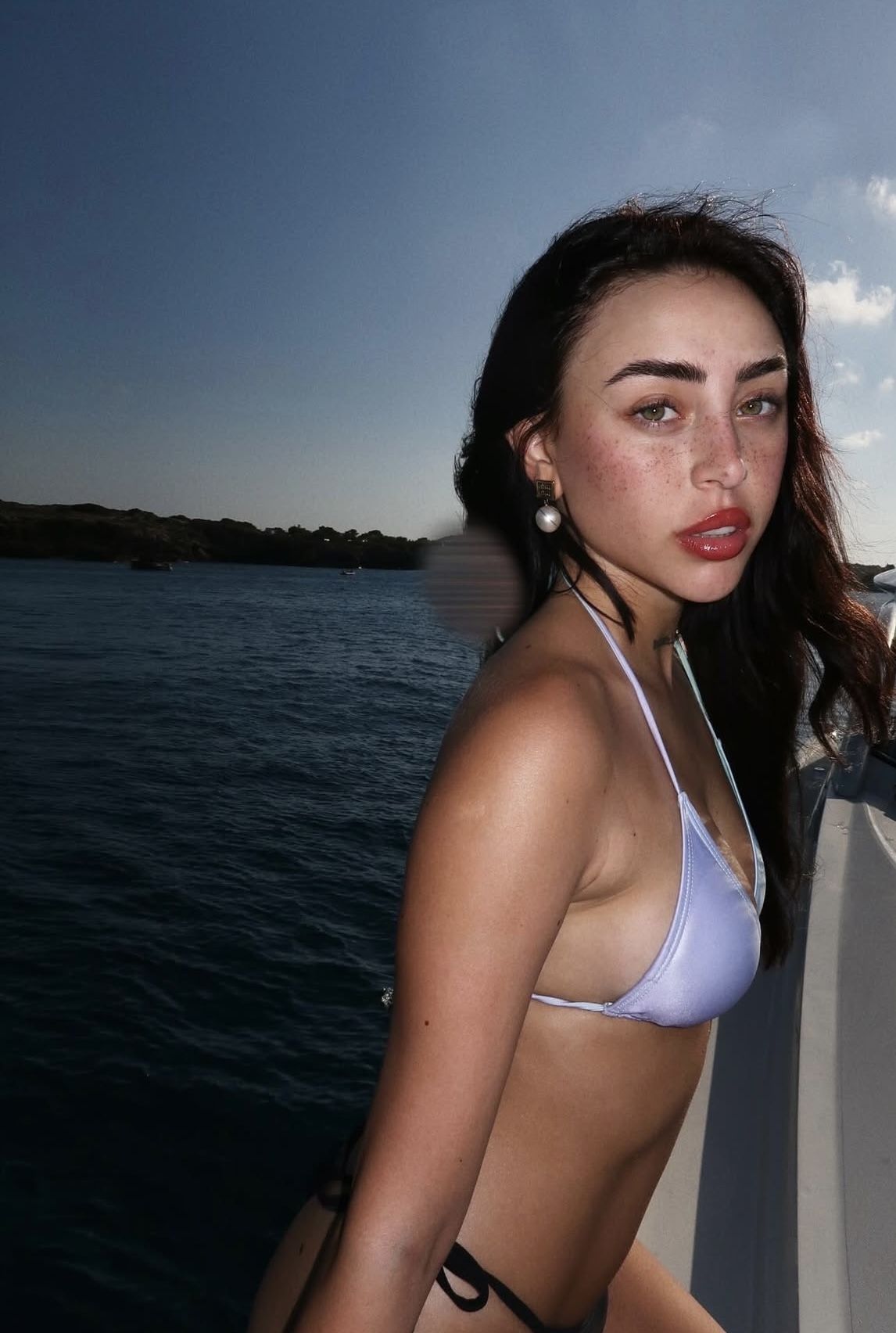 لخت نیکی نیکول