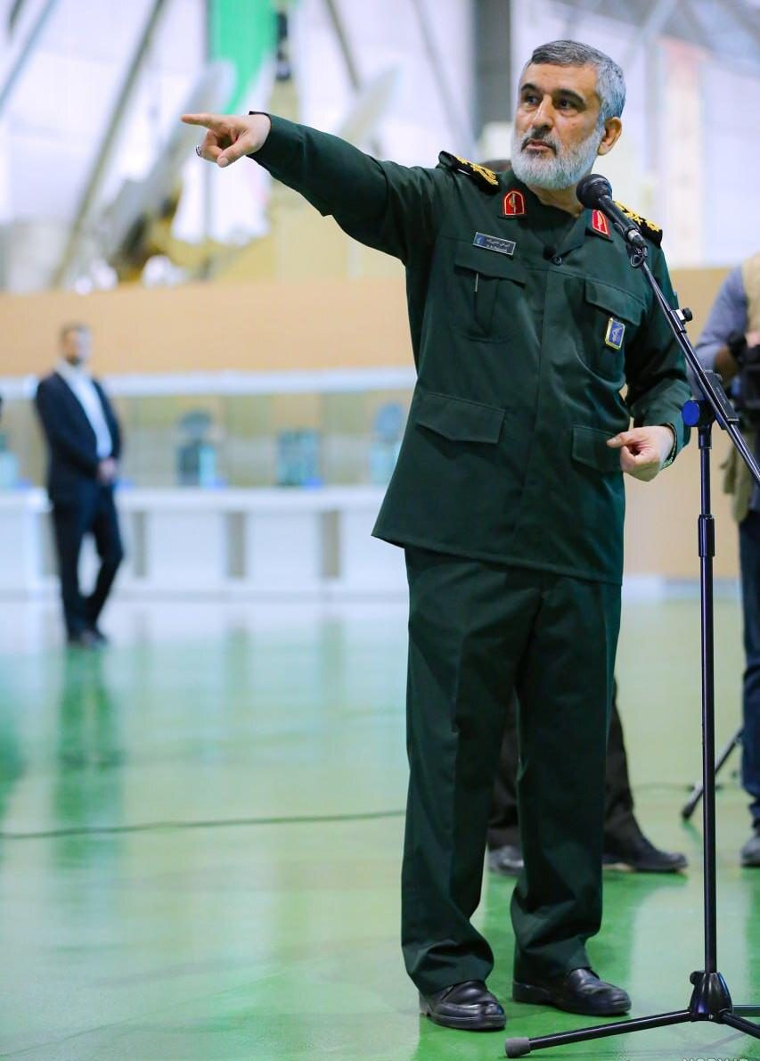 عکس از سردار حاجیزاده عکس از سردار حاجیزاده