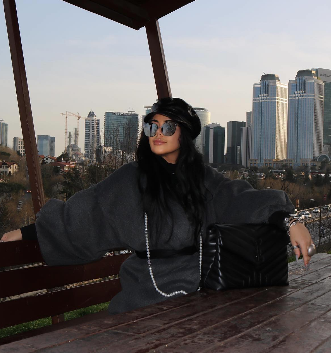 پیج مینا نامداری