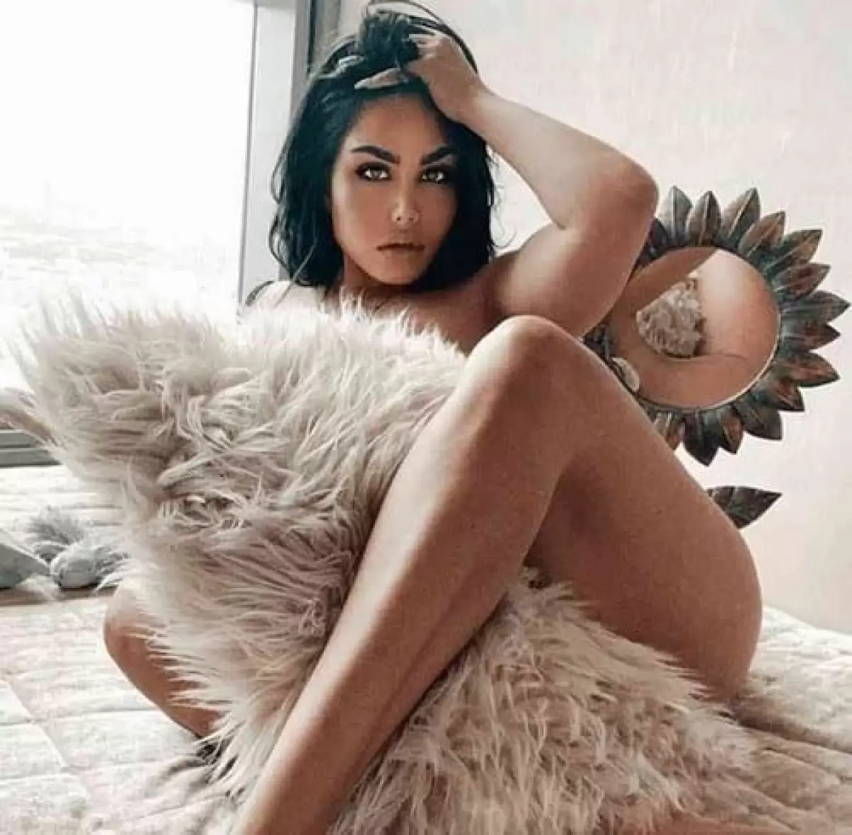 مینا نام داری 