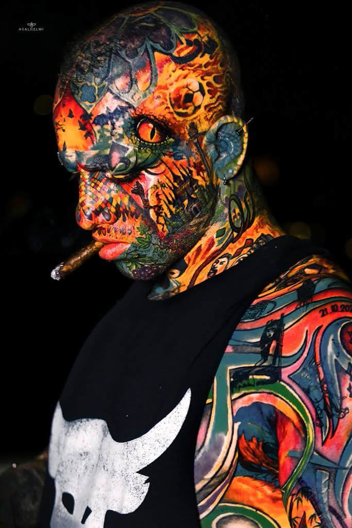 عکس امیر تتلو برای تصویر زمینه