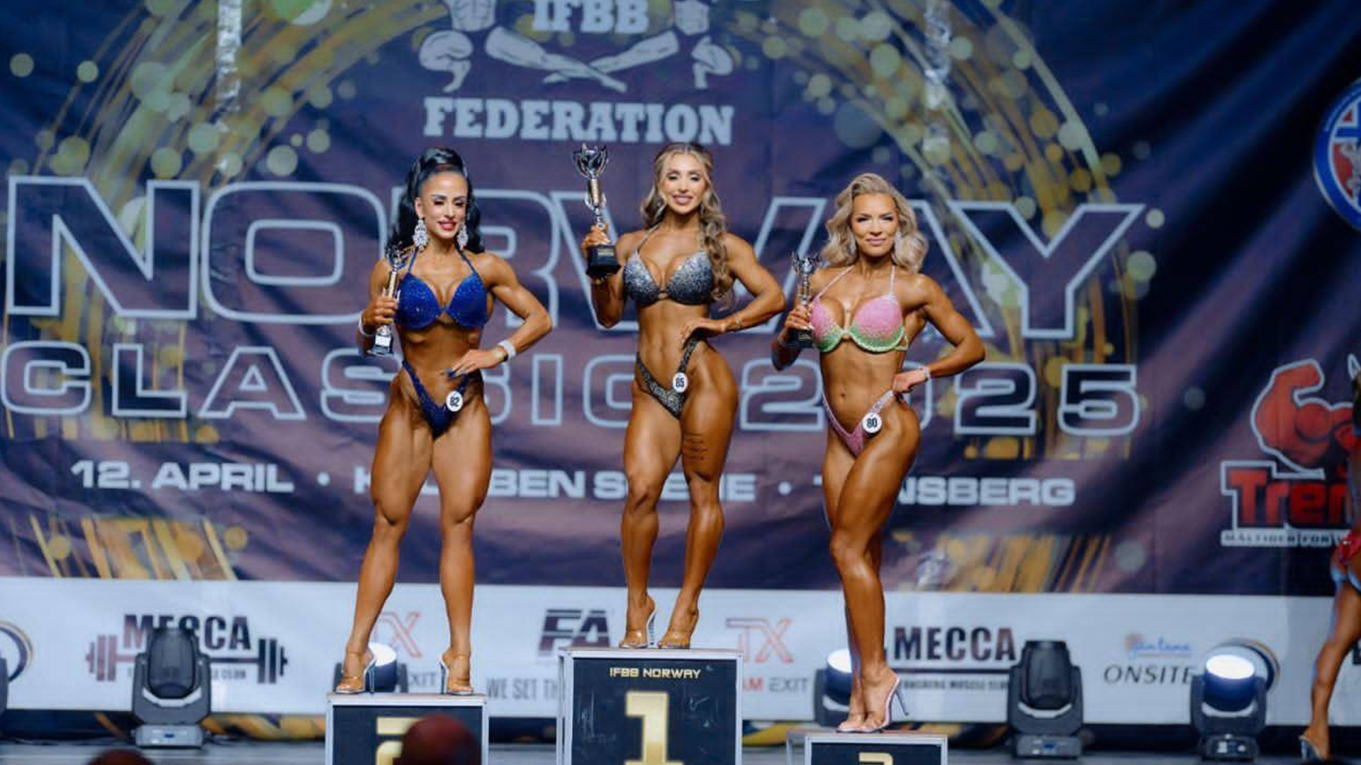 رویا کریمی افغان قهرمان مسابقات زیبایی اندام