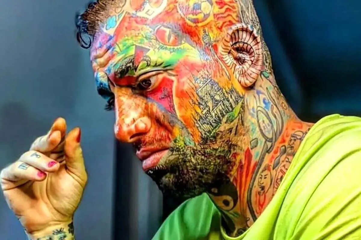 امیر تتلو زیر حکم