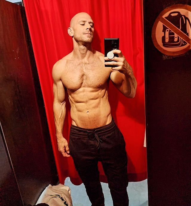 عکسهای سکسی جانی سینز عکسهای سکسی جانی سینز