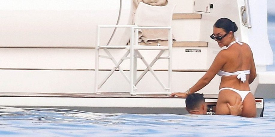 جورجینا سایت شهوانی جورجینا سایت شهوانی