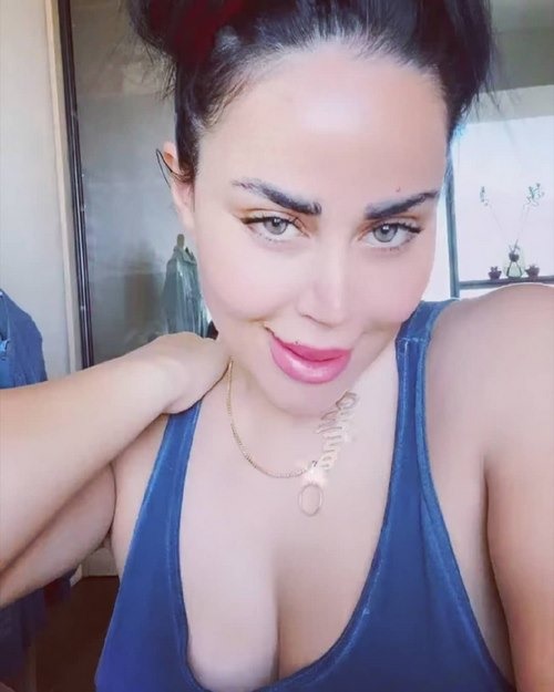 مینا نامداری و شهاب