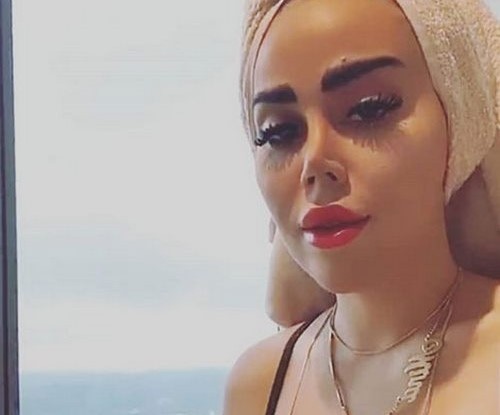 مینا نامداری عکس