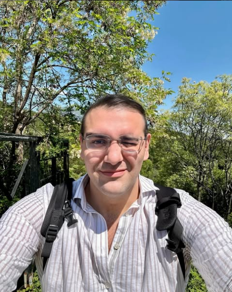 عکس علی همدانی در بی بی سی عکس علی همدانی در بی بی سی