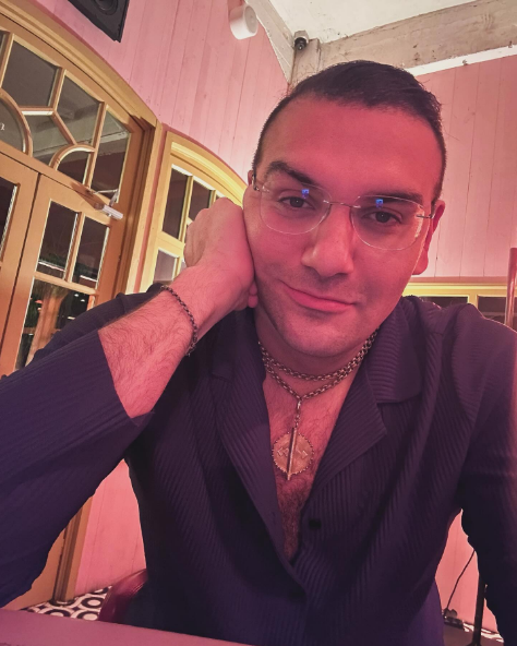 علی همدانی عکس علی همدانی عکس