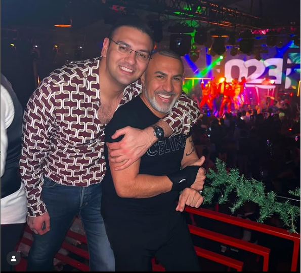 عکس از علی همدانی منوتو عکس از علی همدانی منوتو