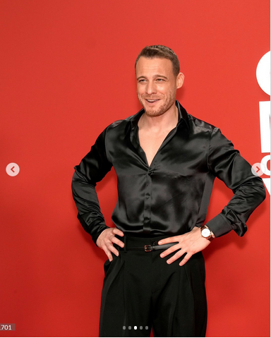 کرم بورسین مرد سال 2025 خاورمیانه کرم بورسین مرد سال 2025 خاورمیانه