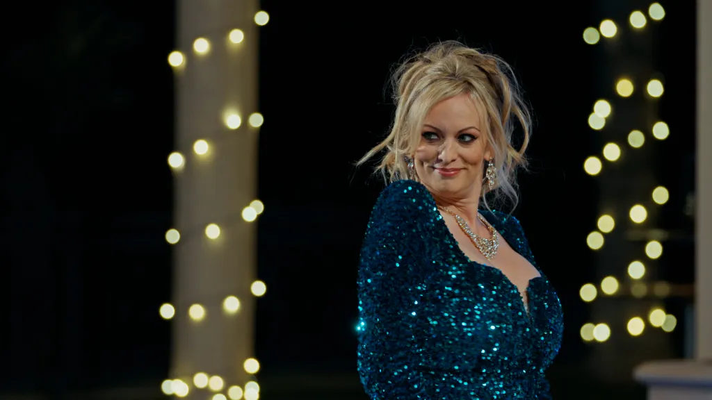 عکس سینه های استورمی دنیلز عکس سینه های استورمی دنیلز