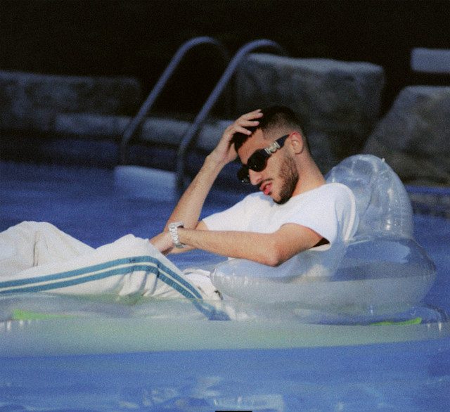 زندگینامه آیسم زندگینامه آیسم