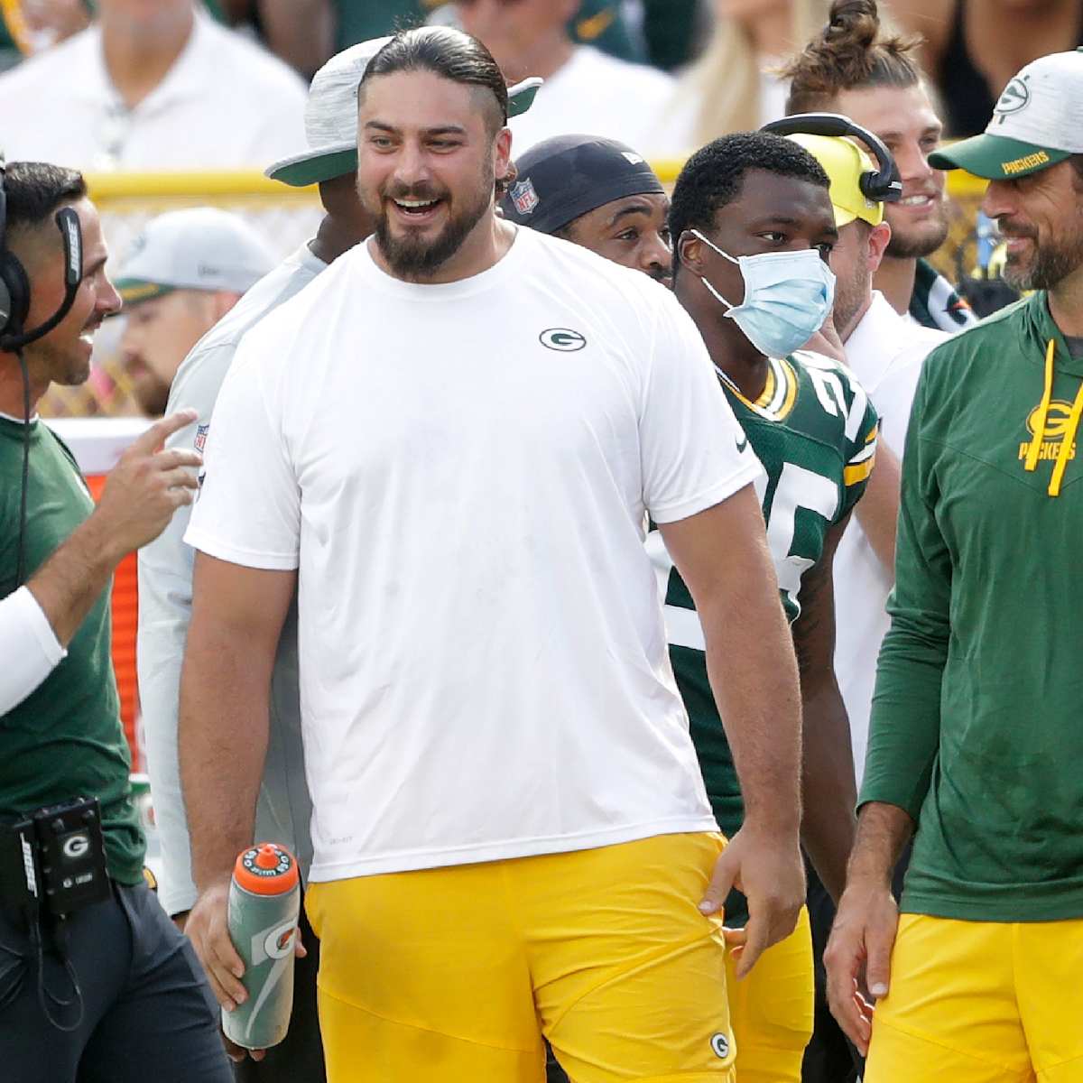 عکس دیوید بختیاری فوتبال آمریکایی