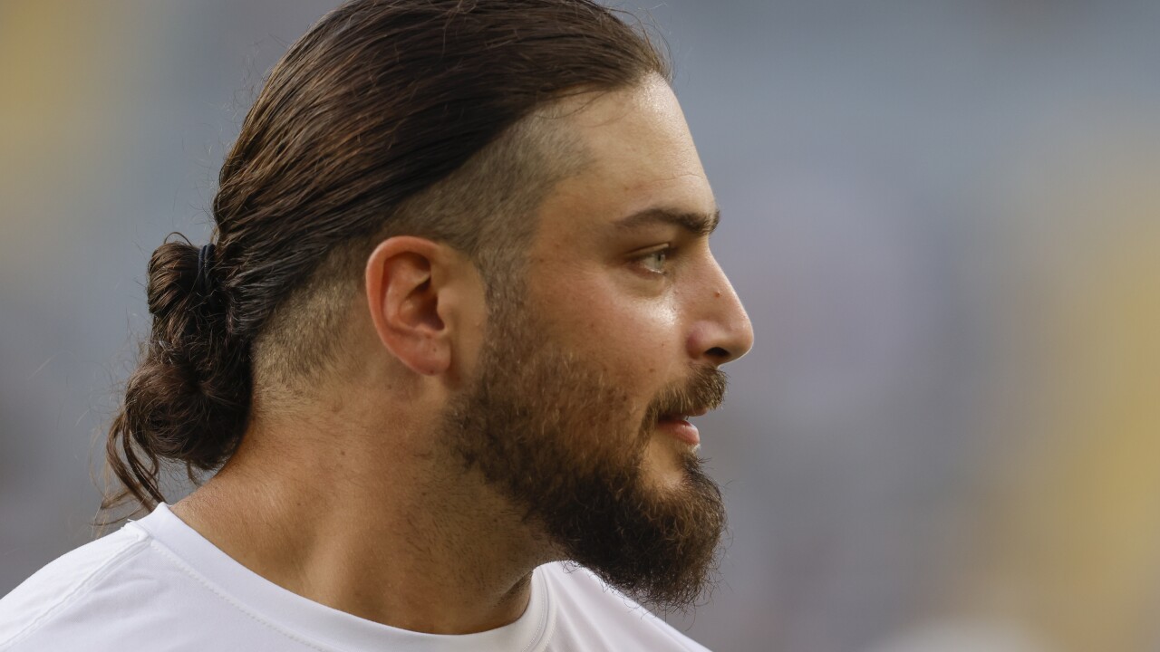 عکس دیوید بختیاری ایرانی ایسلندی