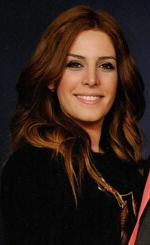 عکس پریسا ساوجی مجری منوتو عکس پریسا ساوجی مجری منوتو