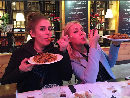 عکس از ندا جناب مجری منوتو 