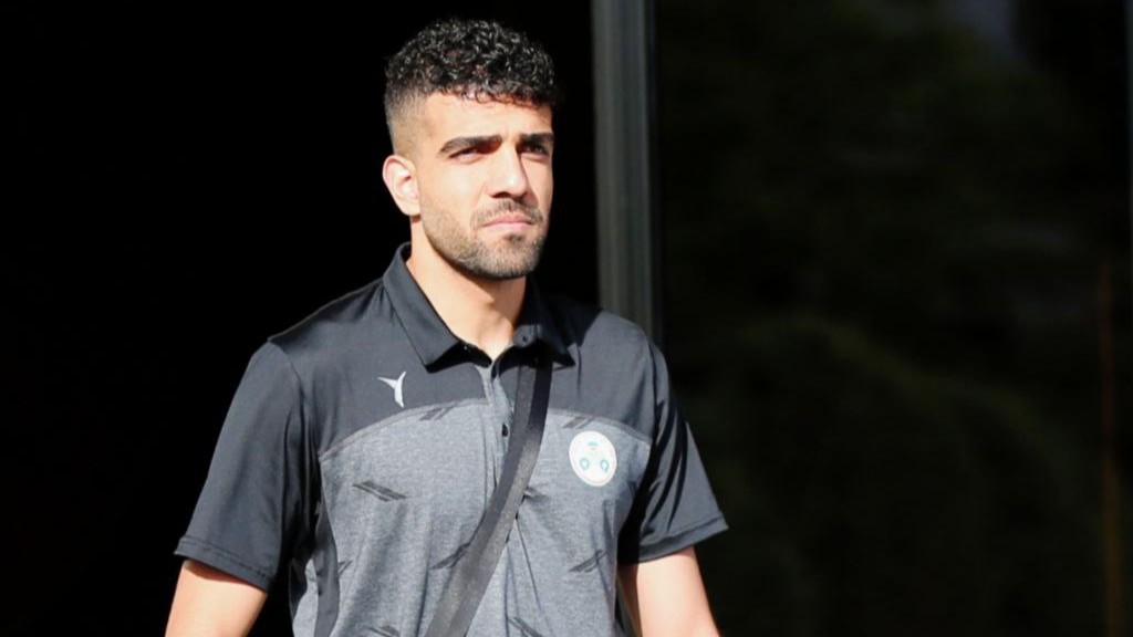 عکس آرش قادری در ذوب آهن عکس آرش قادری در ذوب آهن