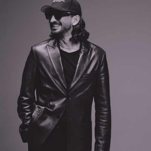 سینا ساعی بازخوانی آهنگ فرهاد