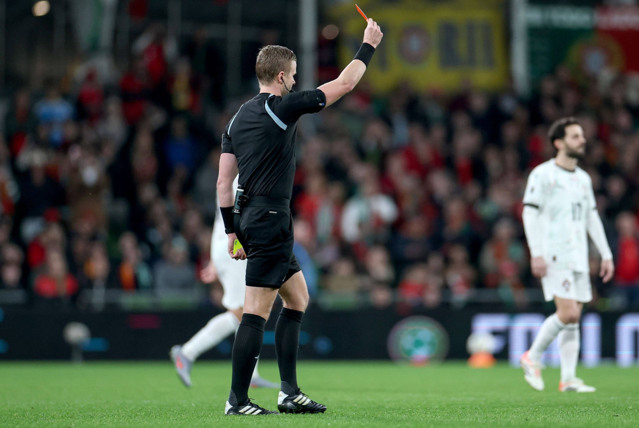 چرا رونالدو از بازی اخراج شد