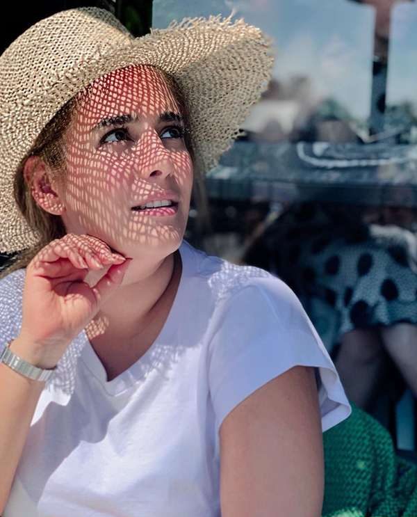 عکس سکسی از پریسا ساوجی عکس سکسی از پریسا ساوجی