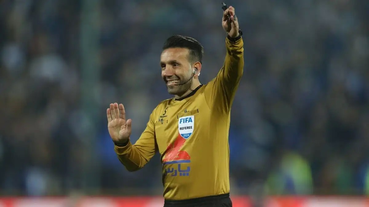 وحید کاظمی داور دربی استقلال پرسپولیس وحید کاظمی داور دربی استقلال پرسپولیس