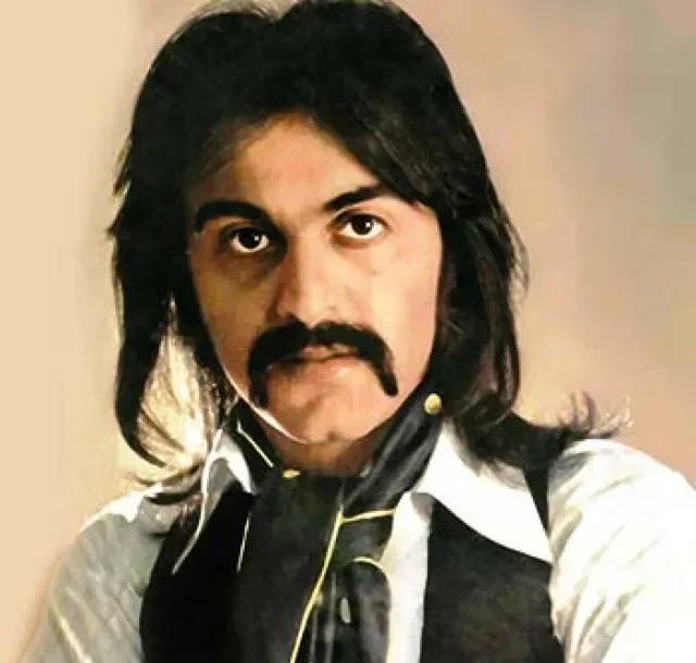 بعد از انقلاب کوروش یغمایی بعد از انقلاب کوروش یغمایی