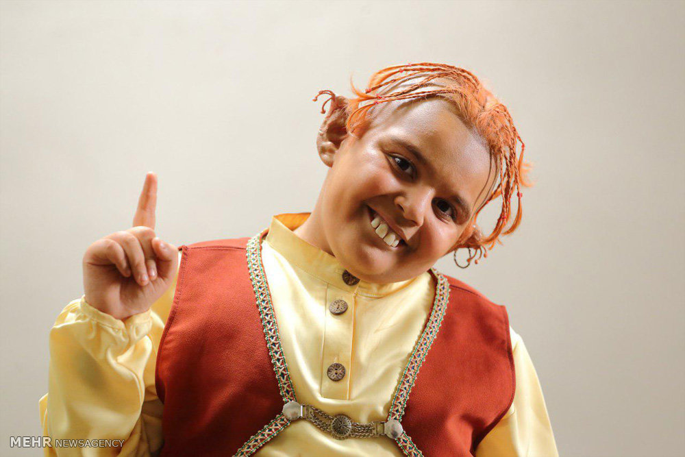 عکس بچه غول در فیلم قهرمانان کوچک