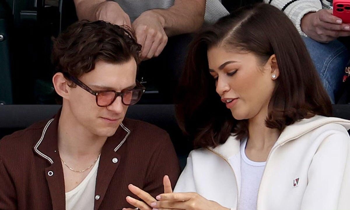 زندیا و نامزدش زندیا و نامزدش