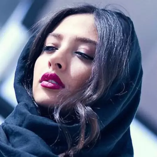 اناهیتا درگاهی از اشکان خطیبی طلاق گرفته اناهیتا درگاهی از اشکان خطیبی طلاق گرفته