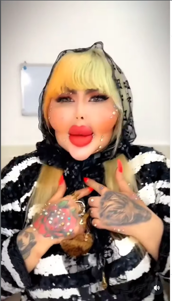 عکس آناهیتا ناچو بلاگر 