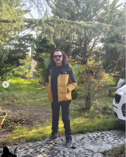 کوروش یغمایی غمگین کوروش یغمایی غمگین